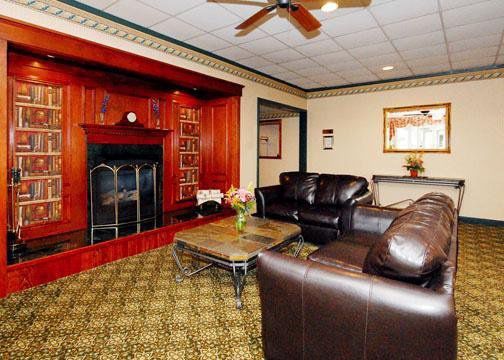 Econo Lodge Inn & Suites Augusta Εσωτερικό φωτογραφία